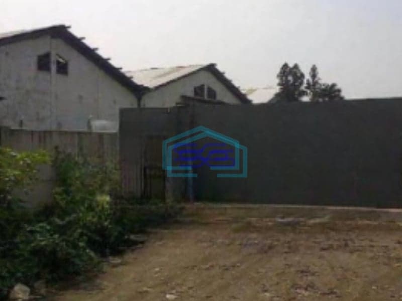 Dijual Gudang di Jl. Raya Peusar Cikupa Tangerang Sudah Renovasi SHM LB 3500m2