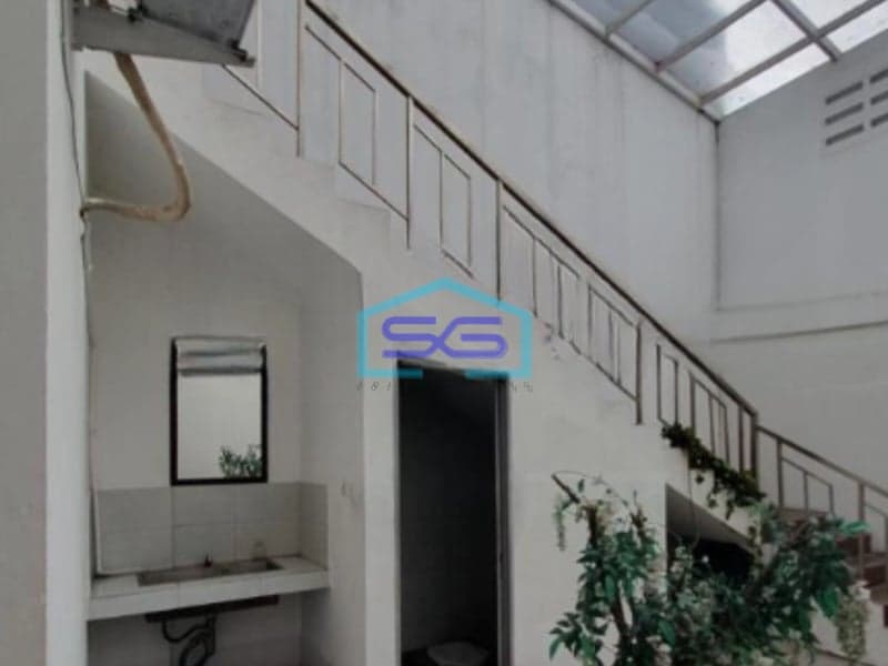 Dijual Ruko 3 Lantai Luas Bangunan  300 m² Lokasi Batununggal Bandung