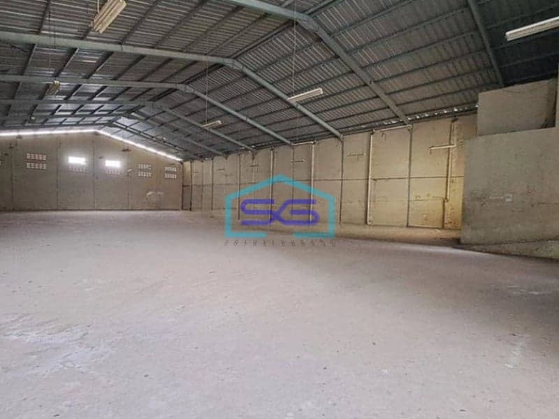 Dijual Gudang Bagus Siap Pakai di Cilampeni Katapang Bandung Dekat Tol Seroja LT 3000m2