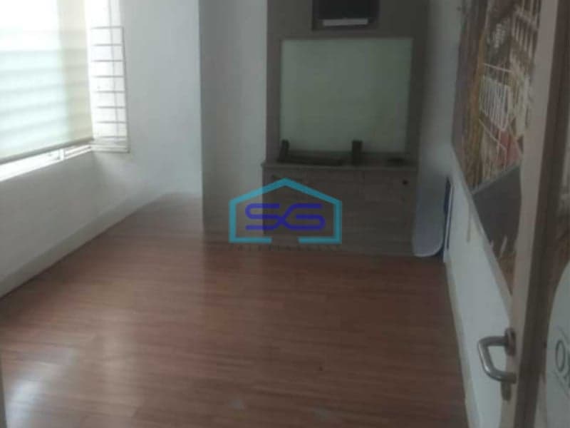 Dijual Ruko Lokasi Strategis Lokasi di Karawaci Tangerang Luas Tanah 164 m²