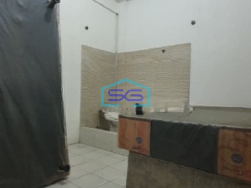 Disewakan Ruko Luas Bangunan  180 m² Lokasi di Tambora Jakarta Barat