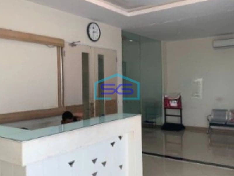 Dijual Ruko Gandeng Sudah Renovasi Bangunan 5 Lantai di PIK Jakarta Utara LB 1020m2