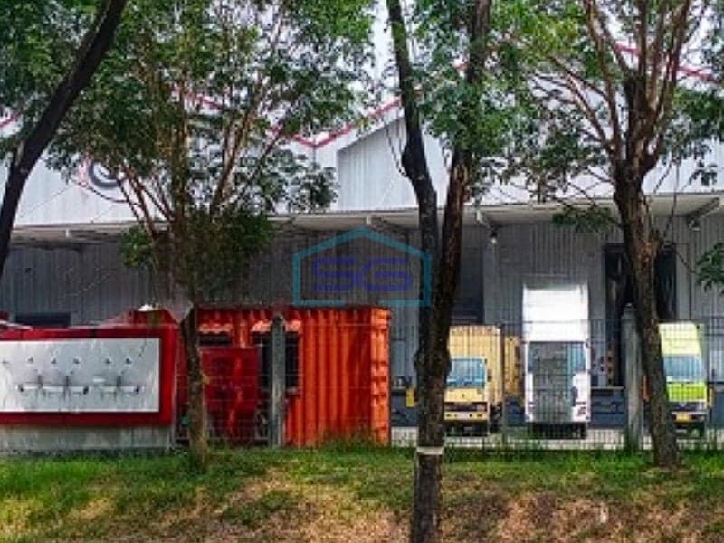 Disewakan Pabrik Bisa Jadi Gudang, Hoek Dalam Kawasan Industri di Cikarang Pusat Bekasi LB 4279m2