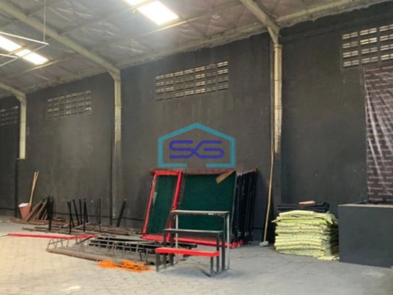 Disewakan Gudang Ada Kantor Luas Bangunan 700 m² Lokasi Strategis di Mantrijeron Yogyakarta