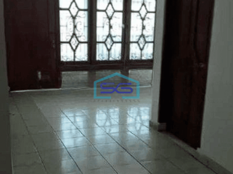 Dijual Cepat Ruko Ex Showroom di Pondok Gede Bekasi LB 296m2