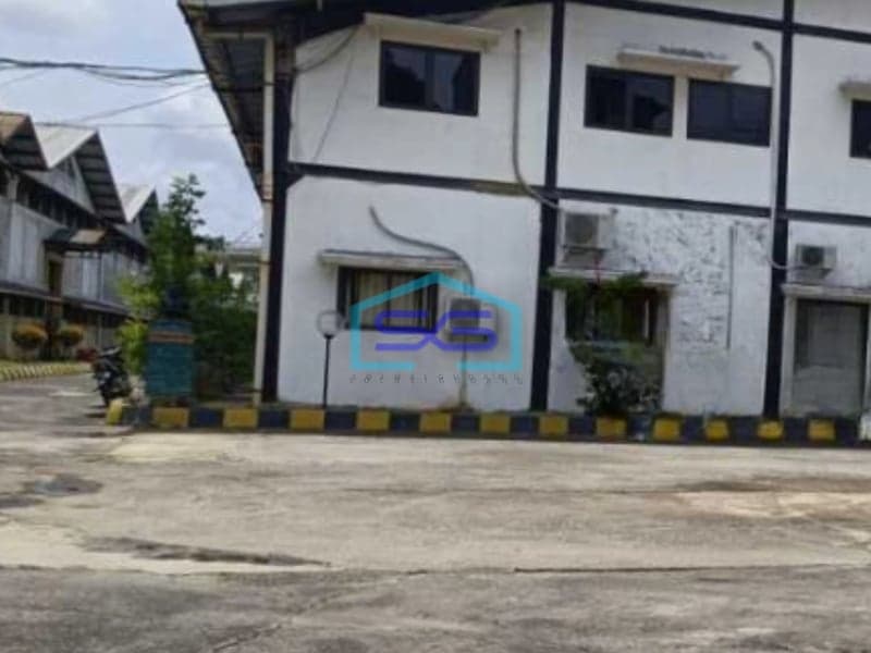 Dijual Pabrik Luas Bangunan  10000 m² Lokasi Bebas Banjir di Pasar Kemis Tangerang