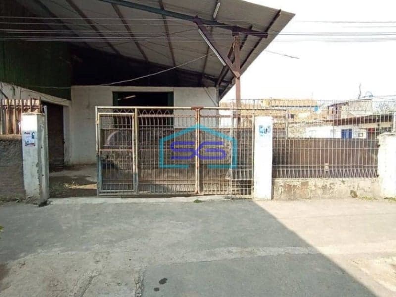 Disewakan Gudang Luas Strategis di Dekat Stasiun Kiaracondong Bandung LT 1050m2