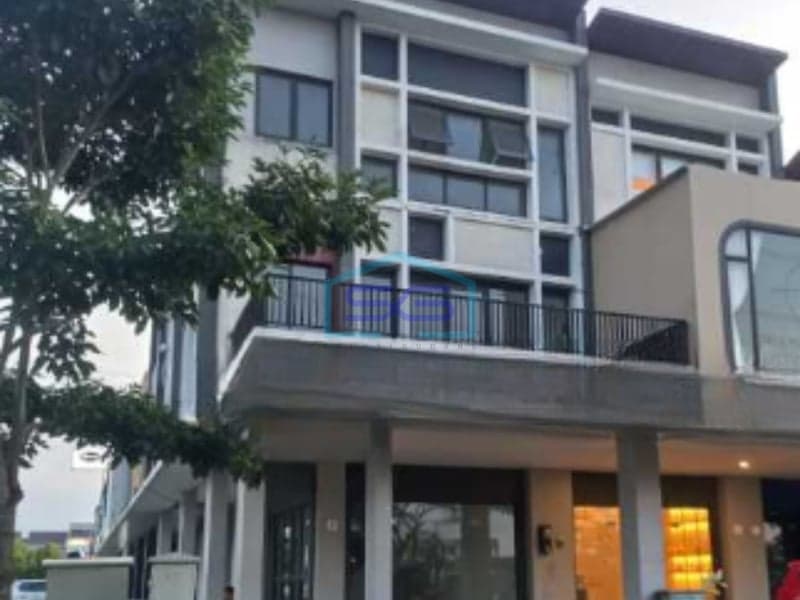 Disewakan Ruko Luas Tanah 112 m² Lokasi Bebas Banjir di Gading Serpong Tangerang