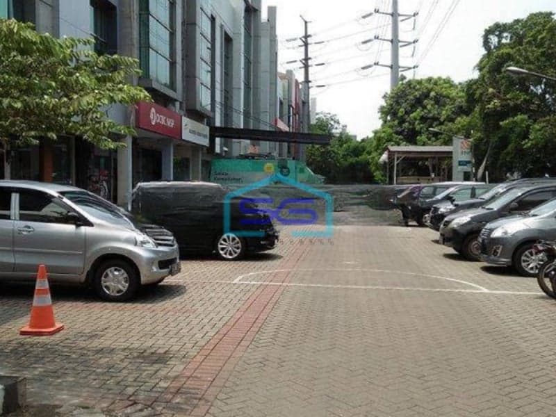 Dijual Ruko Sangat Murah Menghadap Jalan Komplek Perukoan Jakarta Timur Bagus Luas 450m2