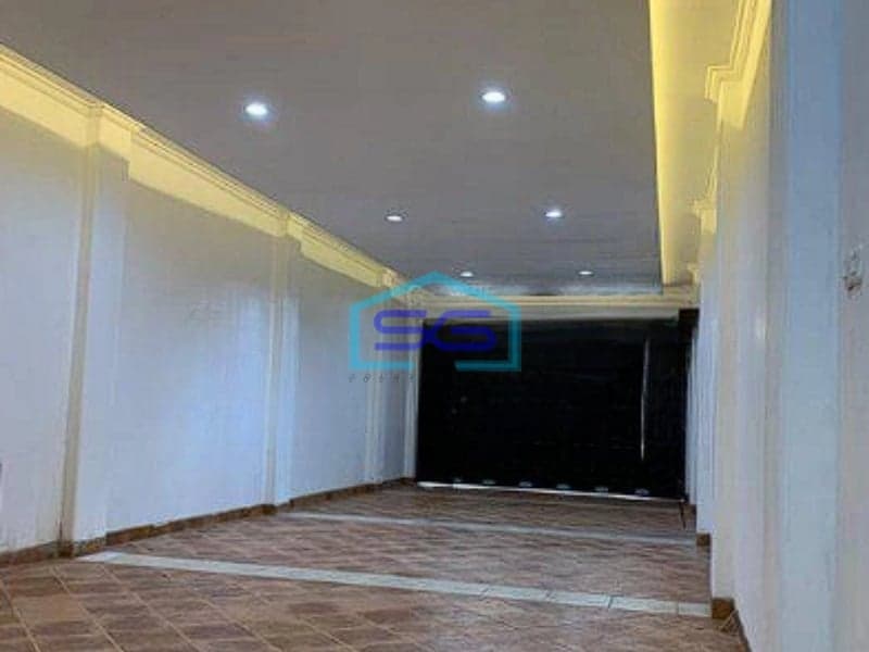 Dijual Ruko 3,5 Lantai Baru Gres Siap Pakai ada Pos Security 24 jam Surabaya LB 300m2