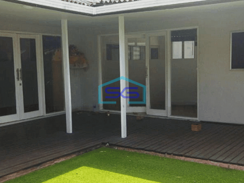 Disewakan Ruko Ruang Usaha Full Bangunan di Seminyak Badung Bali LT 1200m2