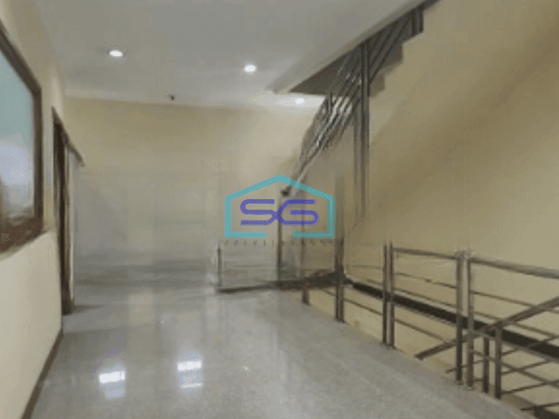 Disewakan Ruko Ada Lift Luas Bangunan  600 m² di Mangga Dua Jakarta Barat