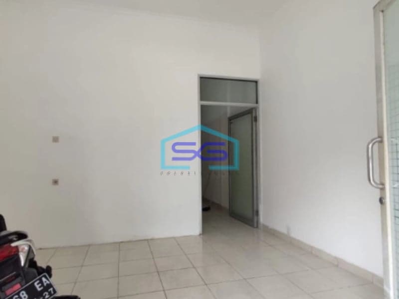 Dijual Ruko di Taman Surya 5 di Kalideres Jakarta barat Sudah Renovasi SHM LB 144m2