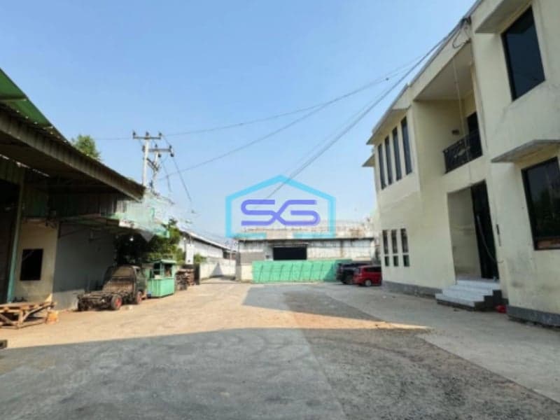Disewakan Gudang Sudah Renovasi SHM Luas Tanah 660m2 di Bantar Gebang Bekasi Parkir Luas