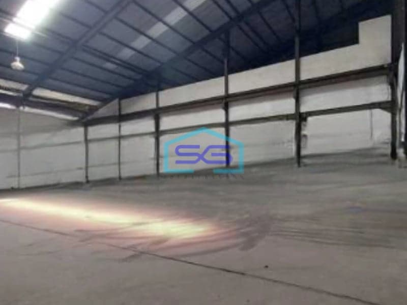 Disewakan Gudang Akses Container 40 Feet Luas Bangunan 428 m² Lokasi Jurumudi Tangerang