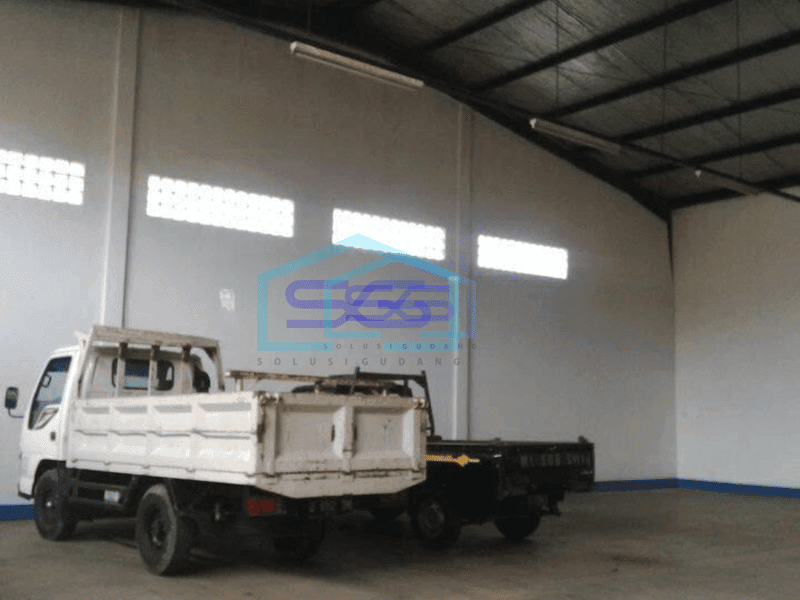 Disewa gudang di Caringin