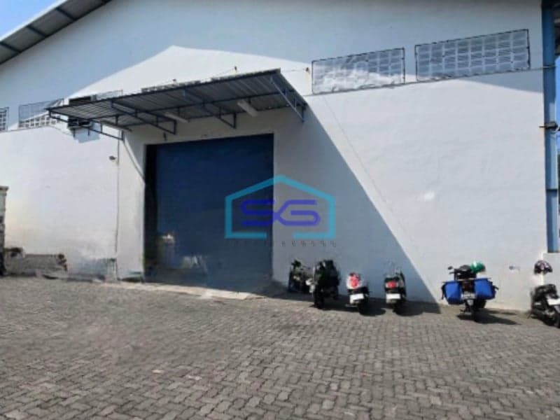 Disewakan Gudang Lokasi Strategis di Semarang Tengah Luas Bangunan 1700 m²