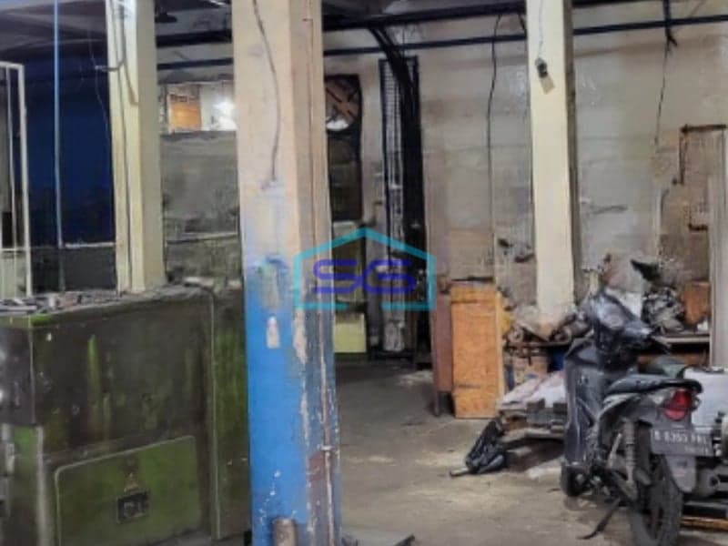 Dijual Ruang Usaha Luas Tanah 537 m² Lokasi Strategis di Cengkareng Jakarta Barat