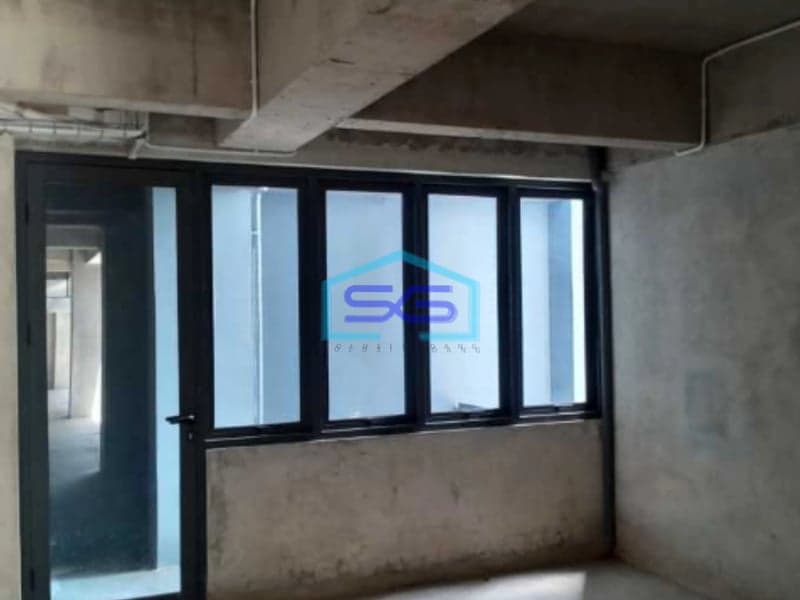 Disewakan Ruko Mainroad Braga Naripan Bandung Luas 345m2