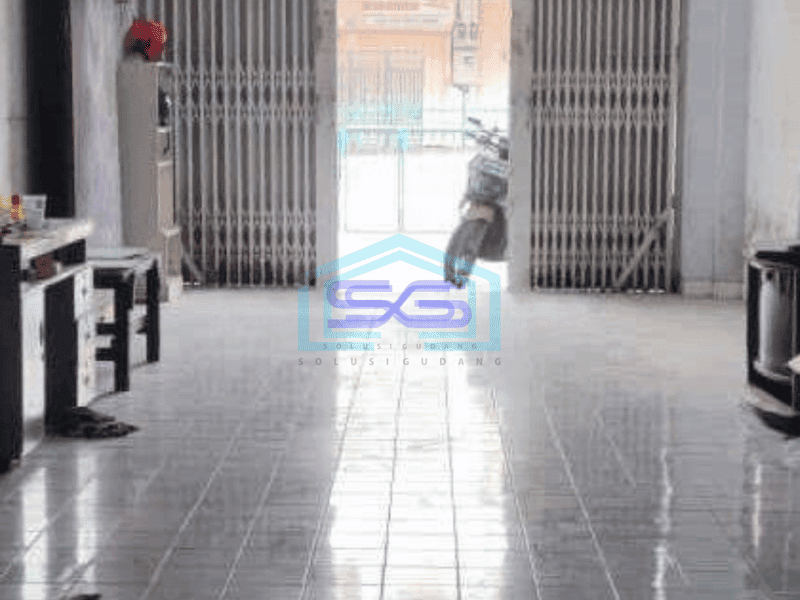 Disewakan Ruko 2lt Posisi Sudut Lokasi Strategis di Mamajang Makassar