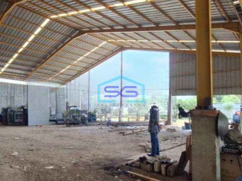 Dijual Gudang Akses Container 40 Feet Luas Bangunan 1000 m² Lokasi di Tangerang