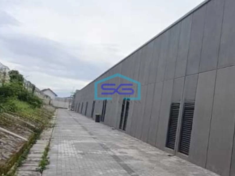 Disewakan Ruko Hoek Sasakirana Kbp 3 Lantai Di Padalarang Bandung Luas Bangunan  164 m²