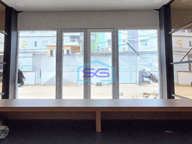 Disewakan gudang + kantor bagus siap pakai di Kalideres