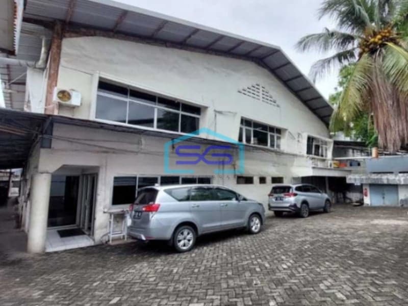 Disewakan Gudang Siap Pakai Termurah Luas Bangunan 1200m2 Rapih Siap Huni di Jakarta Utara