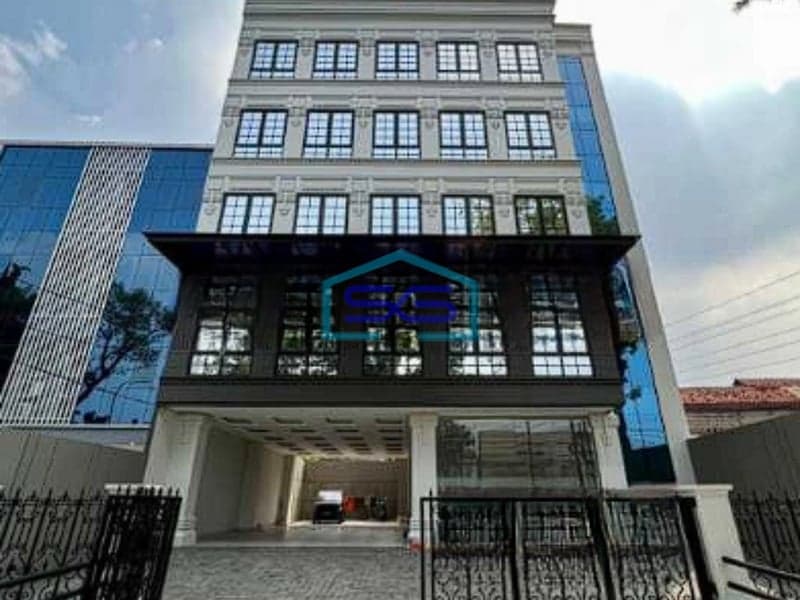 Dijual Gedung Baru Lokasi Strategis di Jakarta Pusat Luas Bangunan 800m2