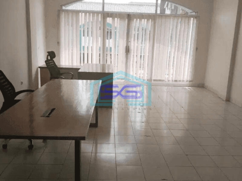 Sewa Ruko Area Bisnis Cocok Untuk Kantor di Surapati Core Bandung
