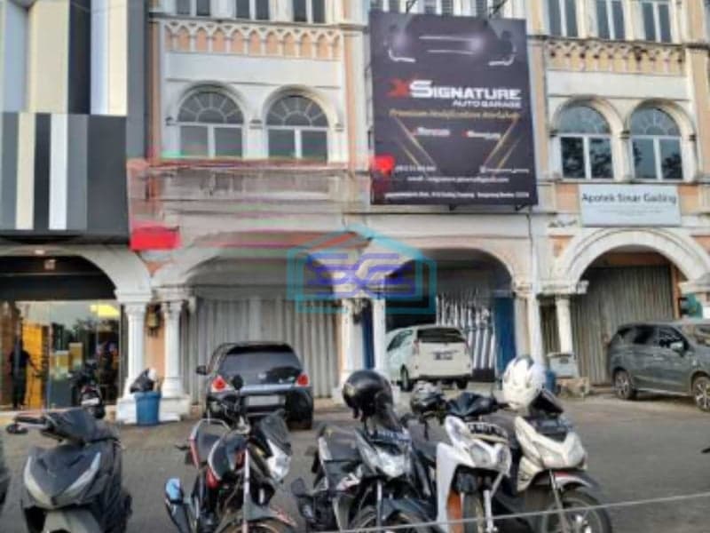 Dijual Ruko di Alicante 3 Lantai Gading Serpong Tangerang Luas Bangunan  225 m²