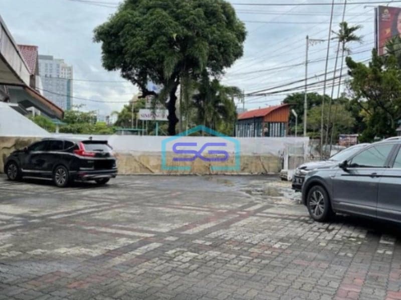 Disewakan Ruko Bangunan 1 Lantai Rapi Terawat Pinggir Jalan Raya Protokol Semarang LT 1085m2