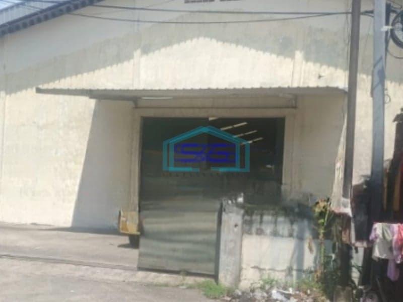 Dijual Gudang Lokasi Pinggir Jalan Raya Tanjung Priuk Jakarta Utara Luas Tanah 2700 m²