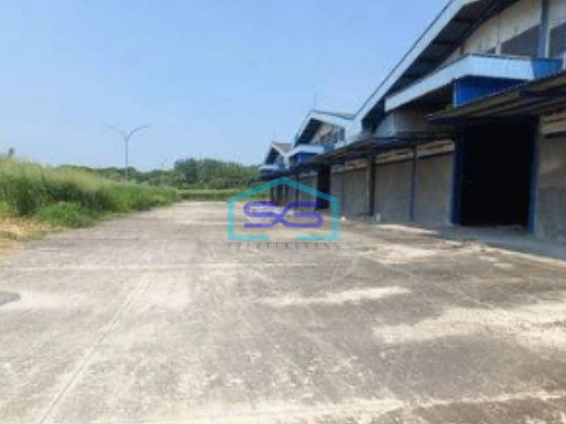 Disewakan Gudang KM 9 Narogong Bekasi Kota Luas Tanah 1 Hektar