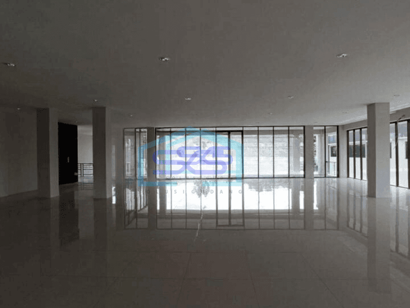 Disewa Gedung Baru 4 Lantai Lokasi Strategis Mainroad Setiabudi, Bandung