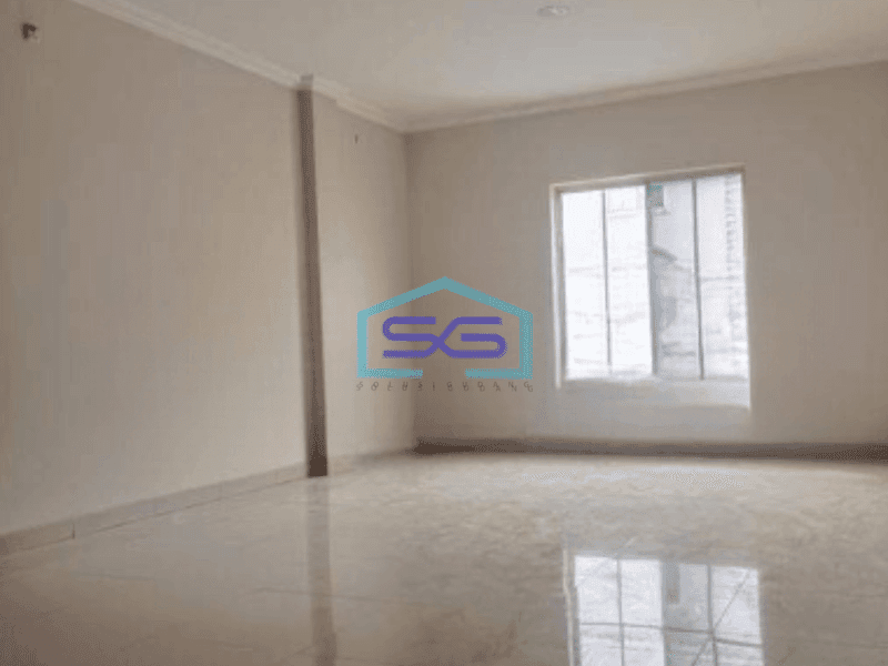 Disewakan Ruko Luas Bangunan 236 m² di Green Lake City Jakarta Barat