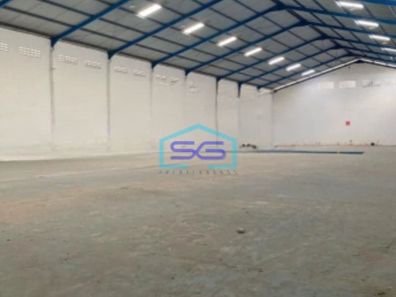 Disewakan Gudang Ada Loading Dock Luas Bangunan  2800 m² Lokasi Semarang Barat