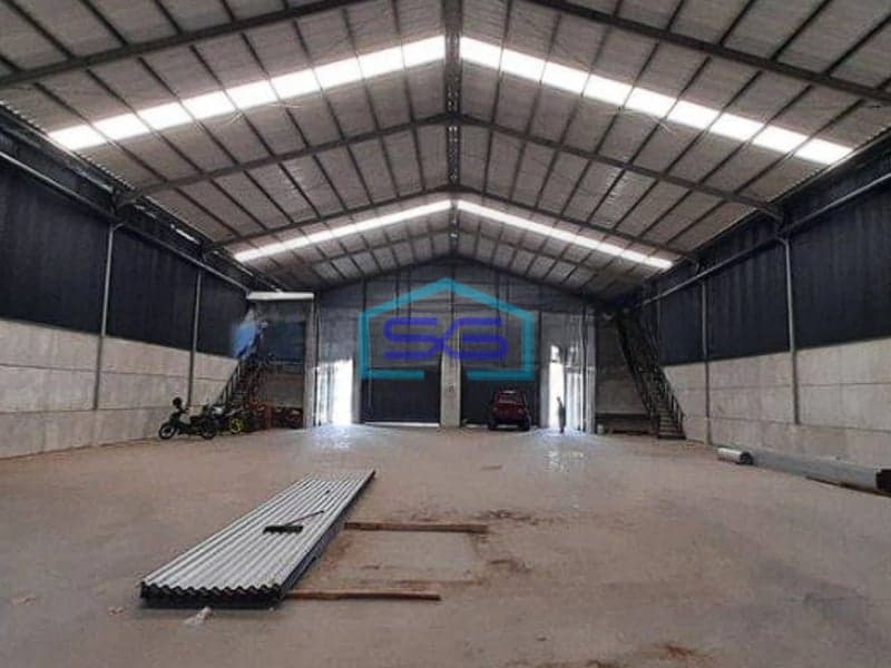 Dijual Gudang Sangat Bagus Area Cimahi Bandung LB 705m2