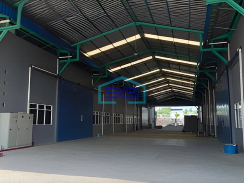 Dijual New Gress Pabrik / Gudang Kontainer 40 Feet Parkir Luas di Pandaan Pasuruan Jawa Timur LT 14000m2