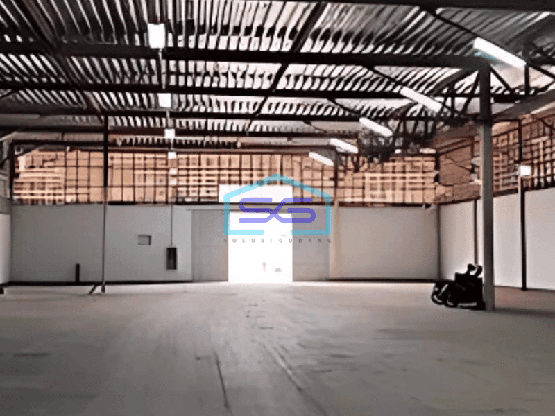 Disewa Gudang Bagus LB 1500 m² di Jl Raya Tangerang Kota