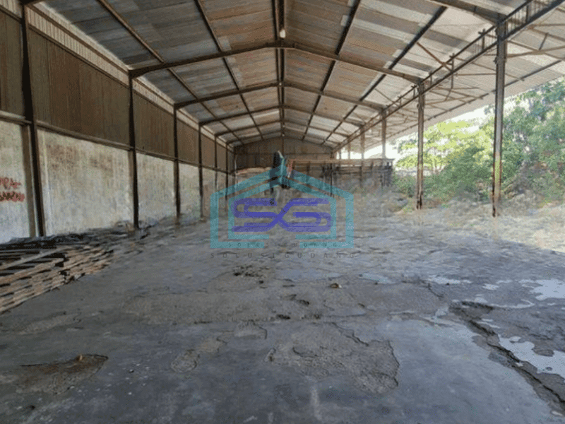 Dijual Gudang  strategis pinggir jalan raya kartasura