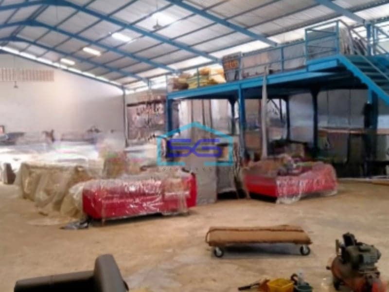 Dijual Gudang Lokasi Strategis Luas Bangunan  1500 m² di Ngaliyan Semarang