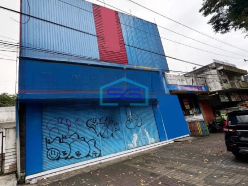 Disewakan Ruang Usaha Siap Pakai di Blimbing Malang Jawa Timur Luas Bangunan 700m2