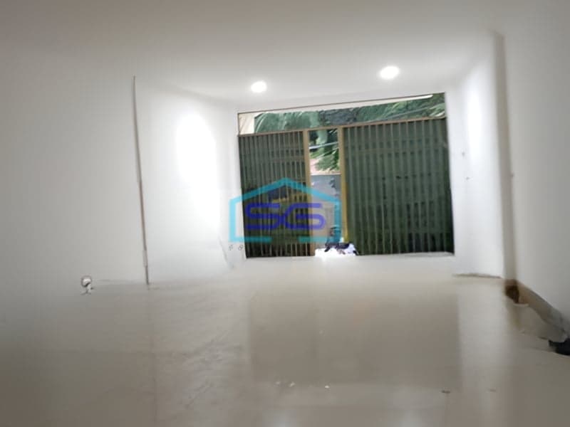 Disewa Ruko di Jelambar Jakarta Barat Luas Bangunan 200m2 Siap Huni