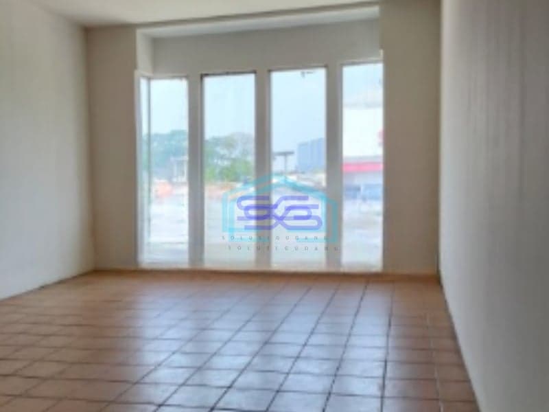 Disewakan Ruko Wtc Hadap Jalan Raya Serpong Tangerang Selatan Luas Bangunan  240 m²