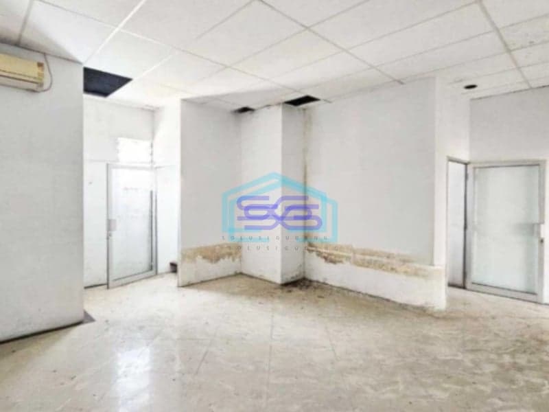 Disewakan Ruko Strategis Tengah Kota Dekat Jalan Slamet Riyadi Solo LB 150m2