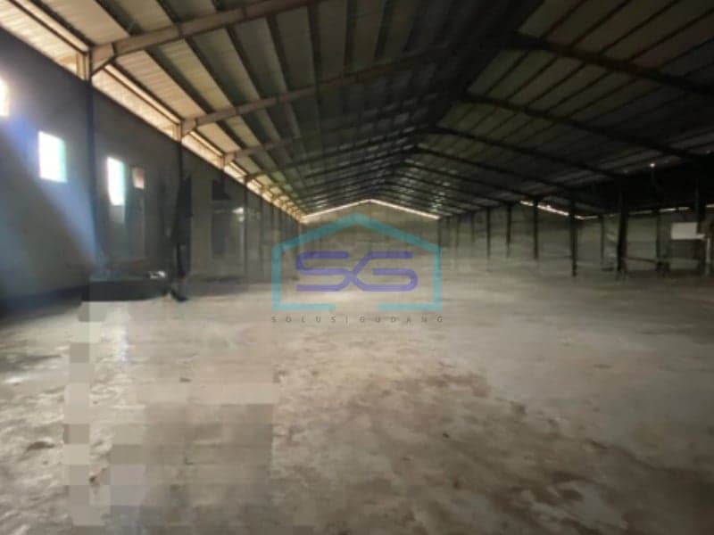 Disewakan Gudang Akses Container 40 Feet Luas Bangunan 7000 m² di Bandung