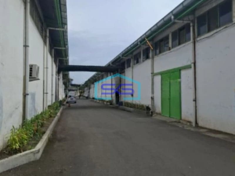 Disewakan Gudang Kawasan Sangat Bagus di Mainroad Ujungberung Bandung Luas 842m2