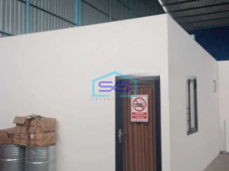 Disewakan Gudang Lokasi Bebas Banjir Luas Tanah 3000 m²  di Tangerang