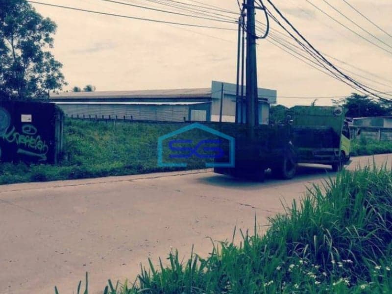 Dijual Gudang Pinggir Jalan Raya Bantar Panjang Cileles di Tigaraksa Tangerang LT 3800m2